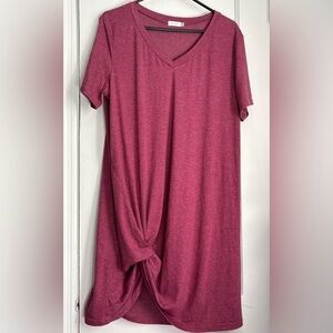 NWOT Bundle of 3 Locryz Twist-Hem V-Neck Tunic Berry Pink, Black & Blue Sz: XL